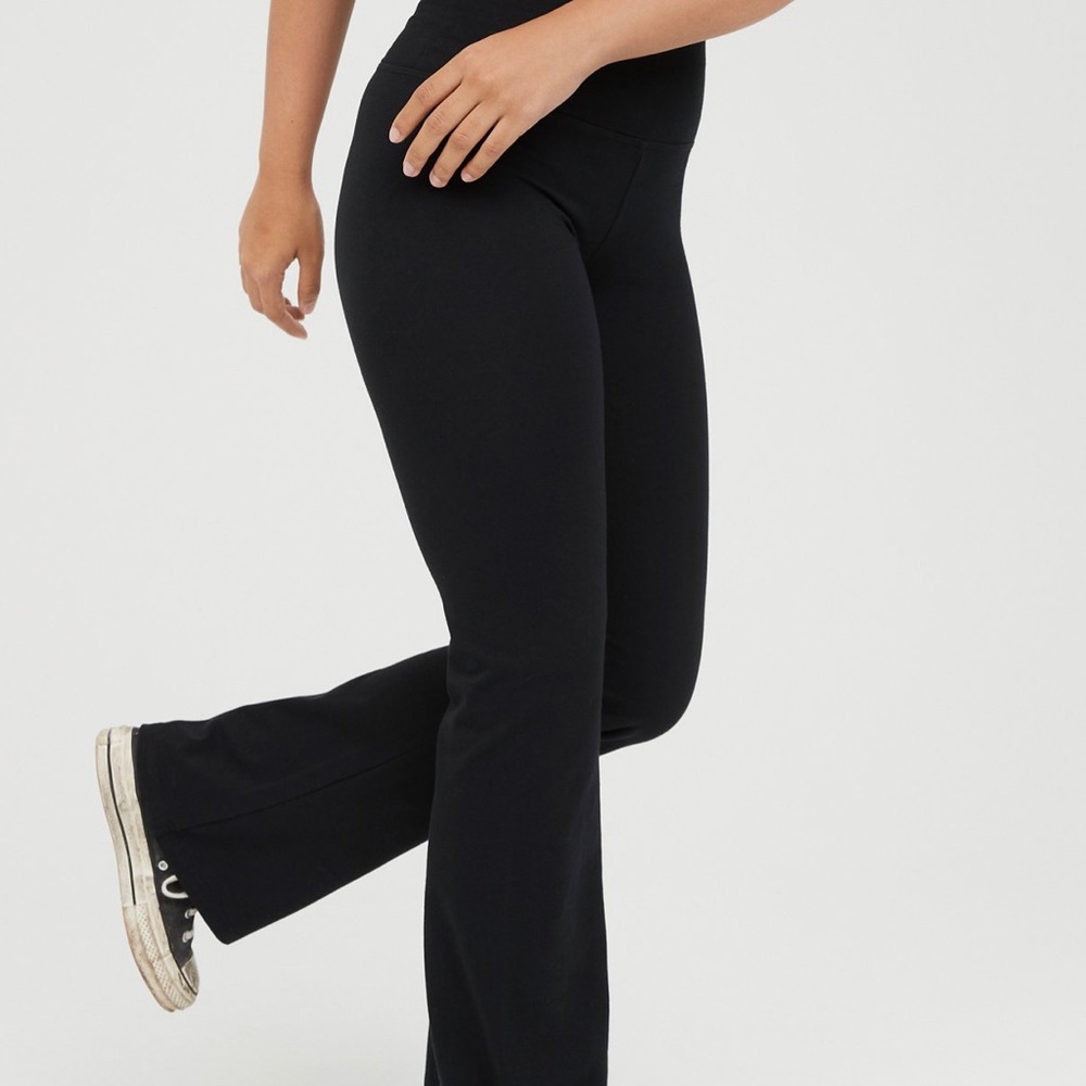 OG by Aerie Offline High Waisted Flare Leggings NWT